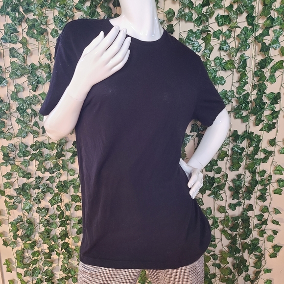 Old Navy Women's Black Soft-Washed T-shirt size M - Picture 2 of 11